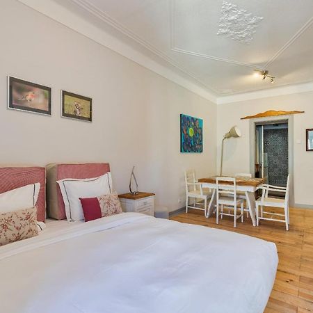 Carmo'S Residence Art Apartments 2º เซตุบาล ภายนอก รูปภาพ